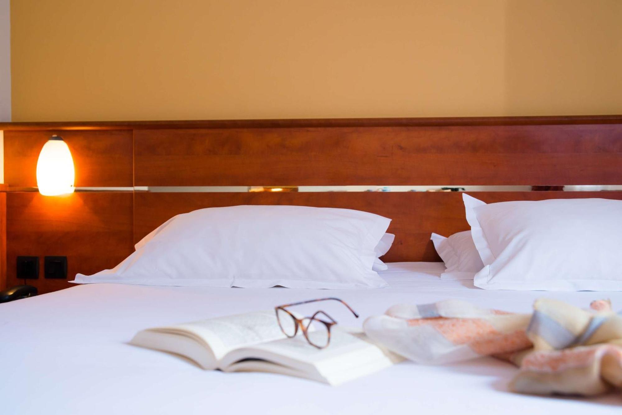 Brit Hotel Rennes St Gregoire - Le Villeneuve Saint-Grégoire 외부 사진
