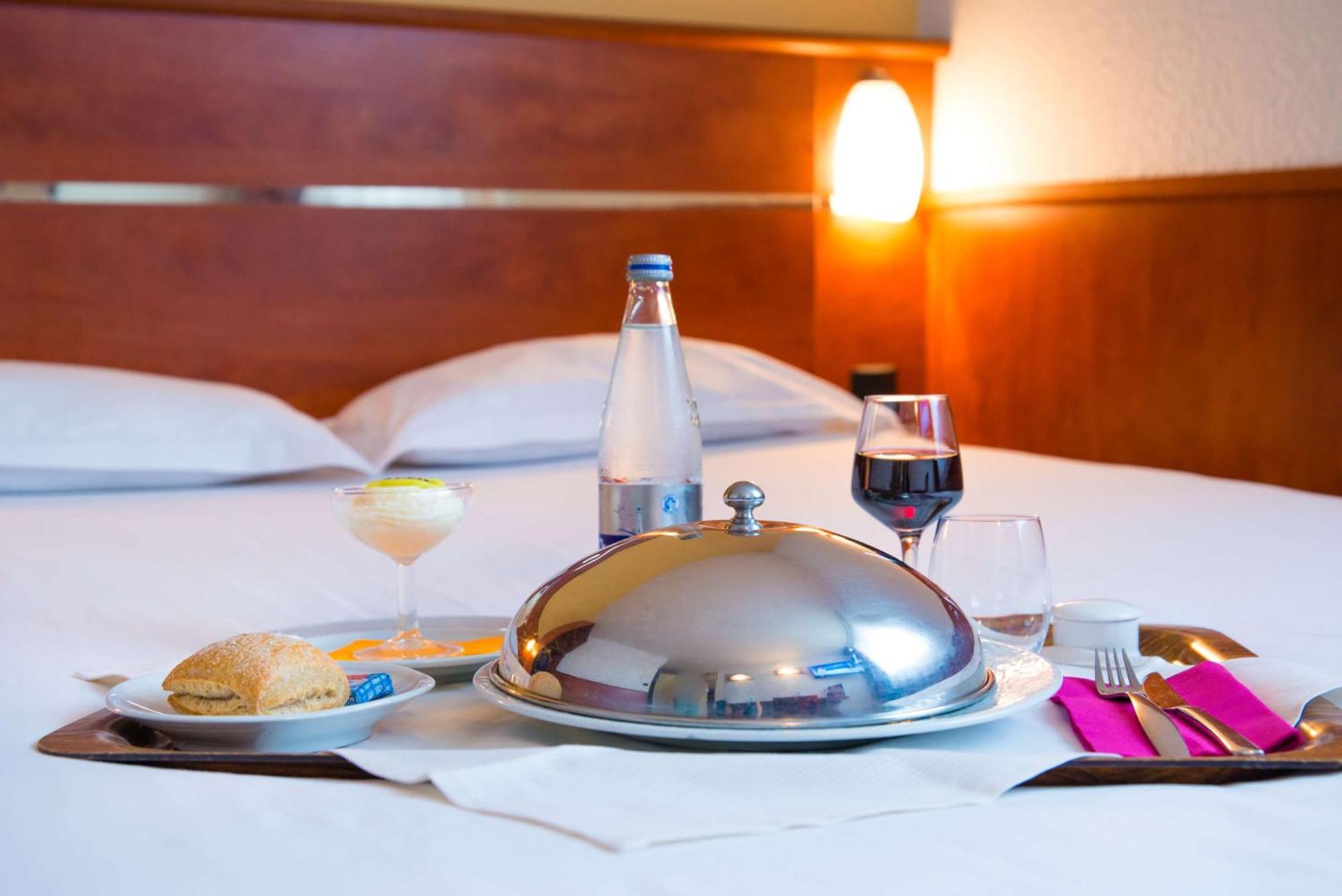 Brit Hotel Rennes St Gregoire - Le Villeneuve Saint-Grégoire 외부 사진