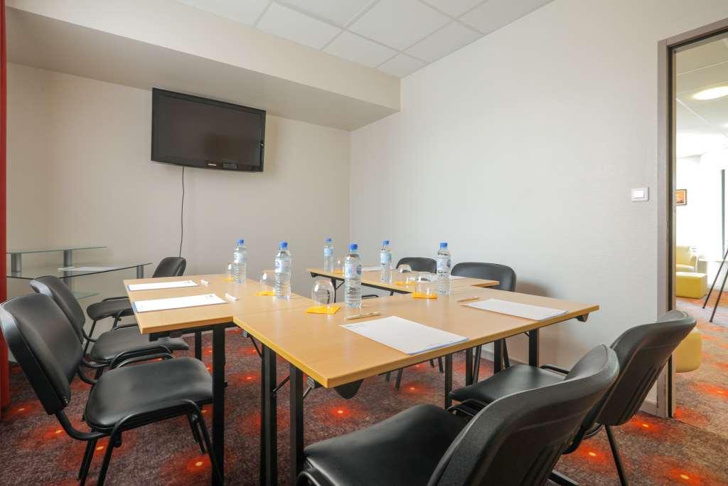 Brit Hotel Rennes St Gregoire - Le Villeneuve Saint-Grégoire 시설 사진