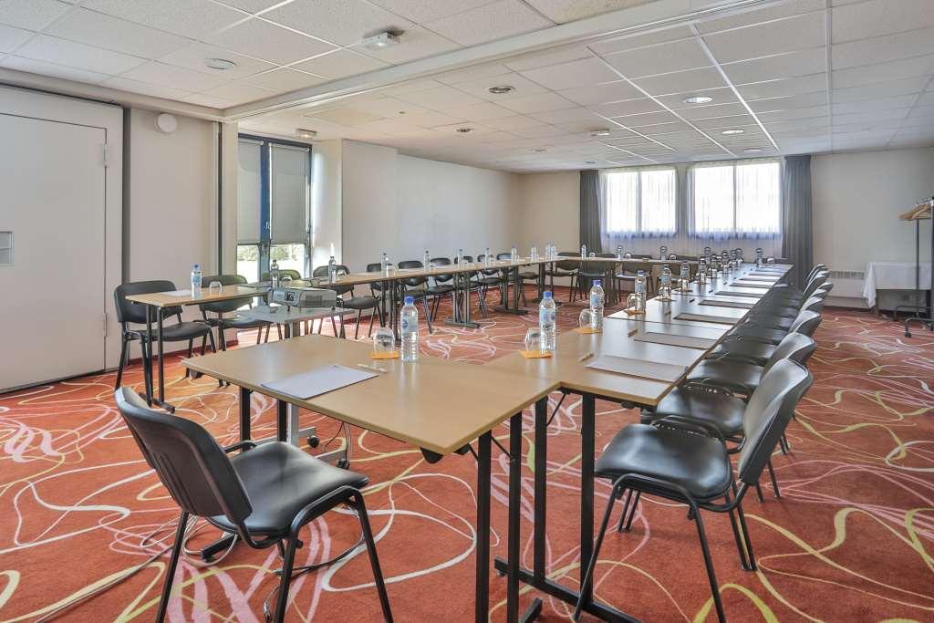 Brit Hotel Rennes St Gregoire - Le Villeneuve Saint-Grégoire 시설 사진