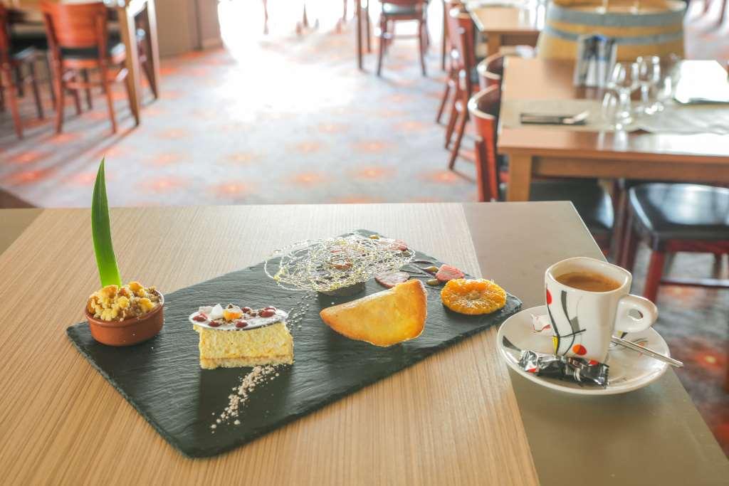 Brit Hotel Rennes St Gregoire - Le Villeneuve Saint-Grégoire 레스토랑 사진